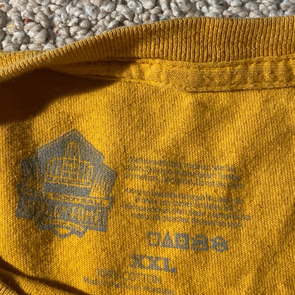 Vintage Pro Football Hall of Fame Tee - Picture 3 of 4
